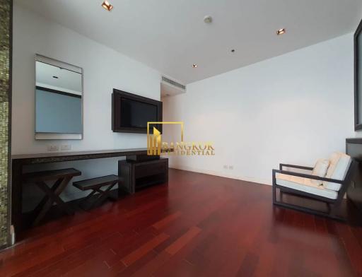 2 Bedroom For Rent in Athenee Residence