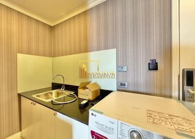 1 Bedroom For Rent in State Tower Sathorn