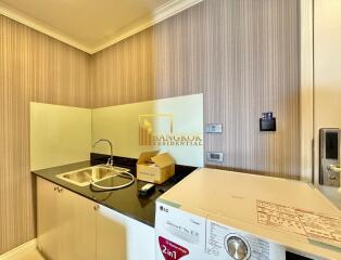 1 Bedroom For Rent in State Tower Sathorn