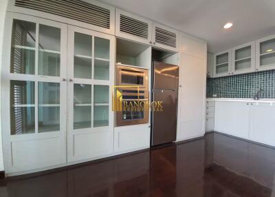 1 Bedroom For Rent in Urbana Langsuan