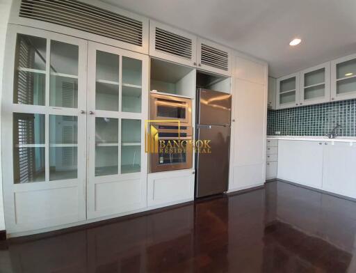 1 Bedroom For Rent in Urbana Langsuan