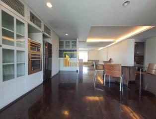 1 Bedroom For Rent in Urbana Langsuan