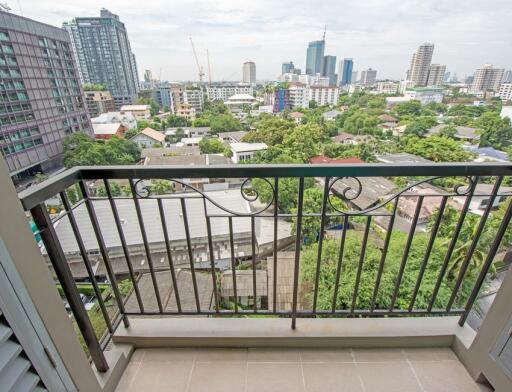 1 Bedroom For Rent And Sale in The Crest Sukhumvit 34