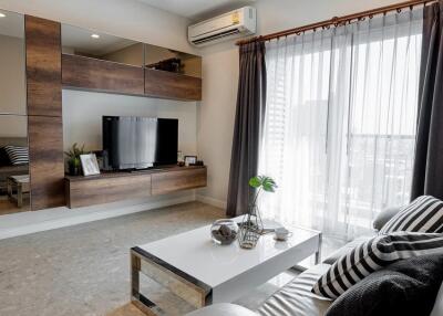 1 Bedroom For Rent in The Crest Sukhumvit 34