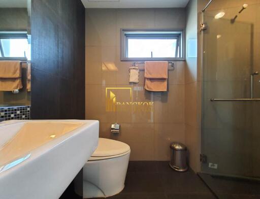 2 Bedroom For Sale in The Crest Sukhumvit 34