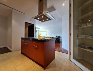 3 Bedroom in The Cadogan Private Residence For Rent