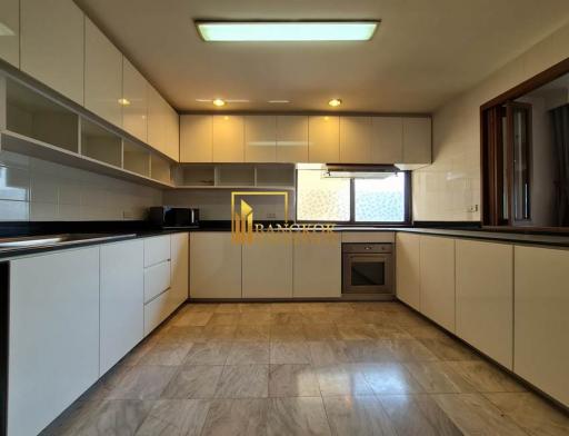 3 Bed For Rent in Baan Suanpetch Phrom Phong