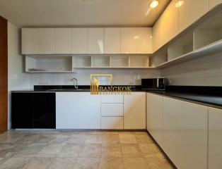 3 Bed For Rent in Baan Suanpetch Phrom Phong