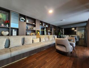 Siamese Exclusive 31  1 Bedroom Duplex Condo in Sukhumvit 31