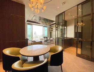 The Residences at Mandarin Oriental  2 Bedroom Luxury Riverside Condo