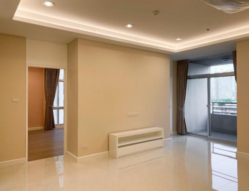 2 Bedroom For Rent in Grand Langsuan Chidlom