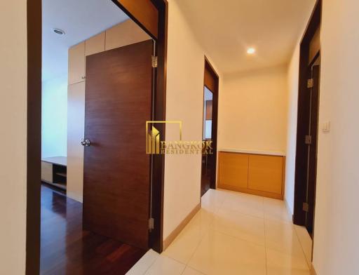 2 Bed Apartment For Rent in Ekkamai