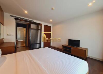 2 Bed Apartment For Rent in Ekkamai