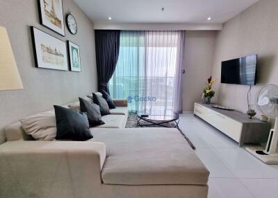 2 Bedrooms Condo in Sky Residences Pratumnak C009643