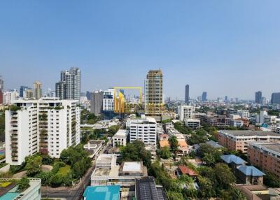 Royal Castle  3 Bedroom Condo in Phrom Phong