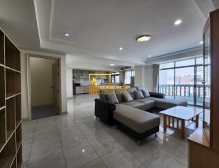 Royal Castle  3 Bedroom Condo in Phrom Phong