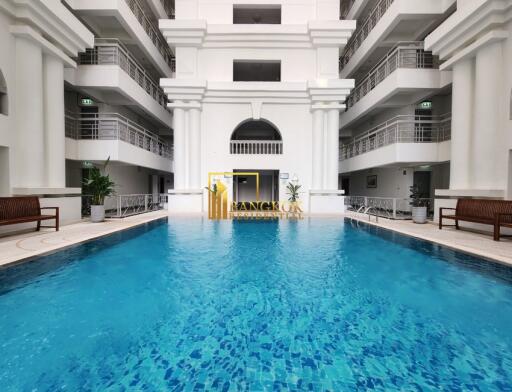 Royal Castle  3 Bedroom Condo in Phrom Phong