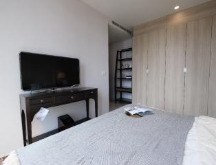 1 Bedroom For Sale in Noble Ploenchit