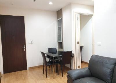 1 Bedroom For Rent in Runesu Thonglor