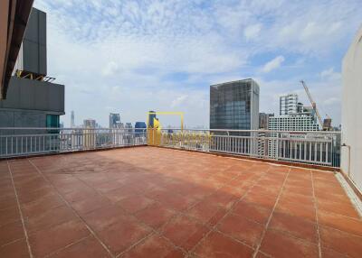 3 Bedroom Condo For Rent & Sale in Grand Park View Asoke