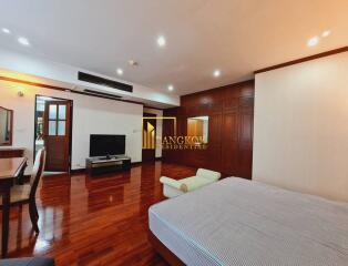 3 Bed Apartment For Rent in Phrom Phong