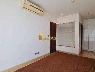 1 Bedroom For Rent in Le Luk Sky Walk, Phra Khanong