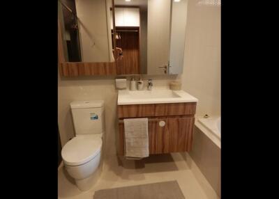 2 Bedroom Condo For Sale in VIA 31 Phrom Phong
