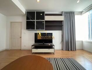 Siri Residence  1 Bedroom Condo For Rent in Phrom Phong