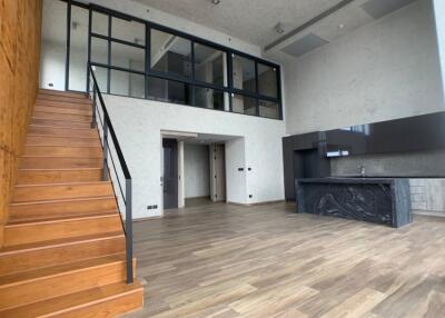 2 Bedroom Duplex For Rent in The Lofts Asoke