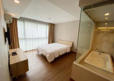 2 Bedroom For Rent in VIA Botani Thonglor