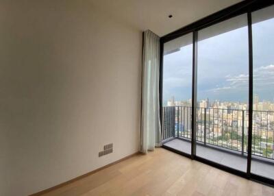 1 Bedroom For Sale in 28 Chidlom