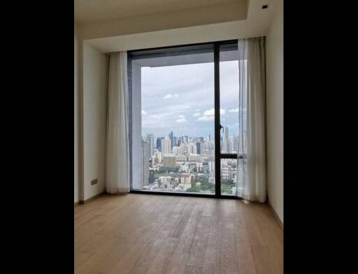 1 Bedroom For Sale in 28 Chidlom