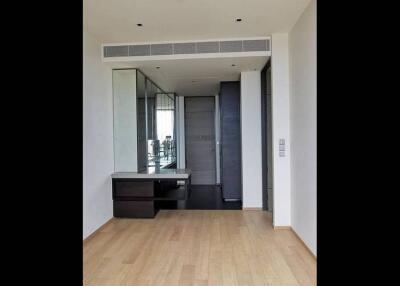 1 Bedroom For Sale in 28 Chidlom