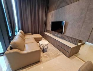 2 Bedroom For Rent in Ashton Silom