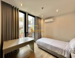 Beautiful 2 Bedroom Apartment For Rent In Phloen Chit