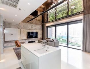 Vittorio Sukhumvit 39  2 Bedroom For Sale