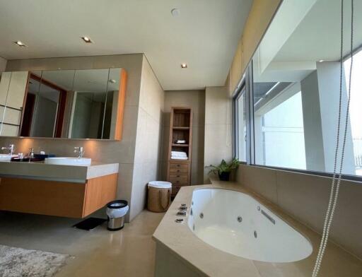 3 Bedroom Duplex For Rent - The Sukhothai Residences