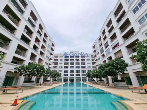 2 Bedrooms Condo in Platinum Suites Jomtien C010009