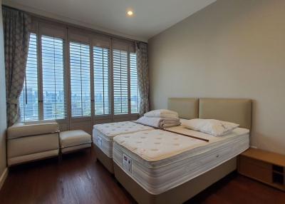 185 Rajadamri - 5 Bedroom Duplex For Rent