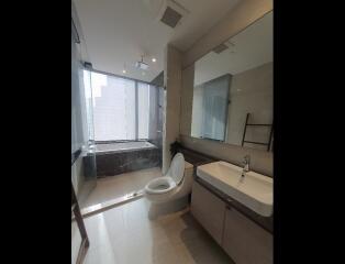 2 Bedroom For Rent in Ashton Silom