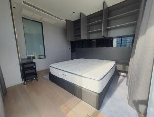 2 Bedroom For Rent in Ashton Silom