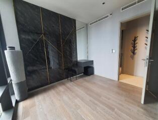 2 Bedroom For Rent in Ashton Silom