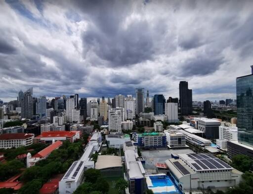 2 Bedroom For Rent in The Lofts Asoke