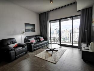 2 Bedroom For Rent in The Lofts Asoke