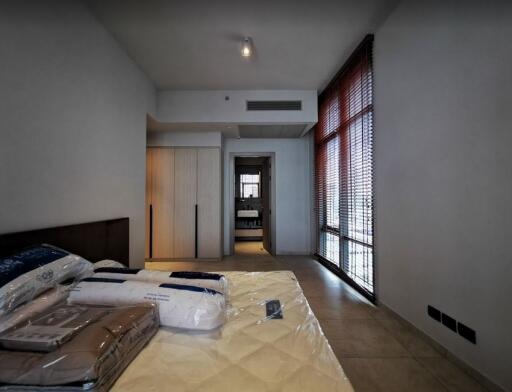 2 Bedroom For Rent in The Lofts Asoke