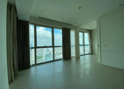 2 Bedroom For Rent in The River Condo