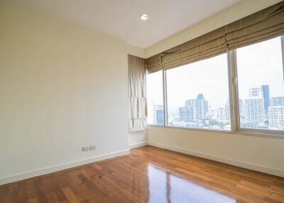 Hampton  4 Bedroom Condo For Rent in Thonglor