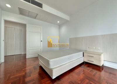 Spacious 3 Bedroom Apartment in Phrom Phong