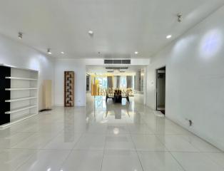 Sukhumvit City Resort  Spacious 4 Bedroom Condo For Rent in Nana