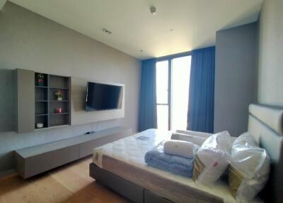 Beatniq  Uber Modern 2 Bedroom Duplex Condo For Rent in Thonglor